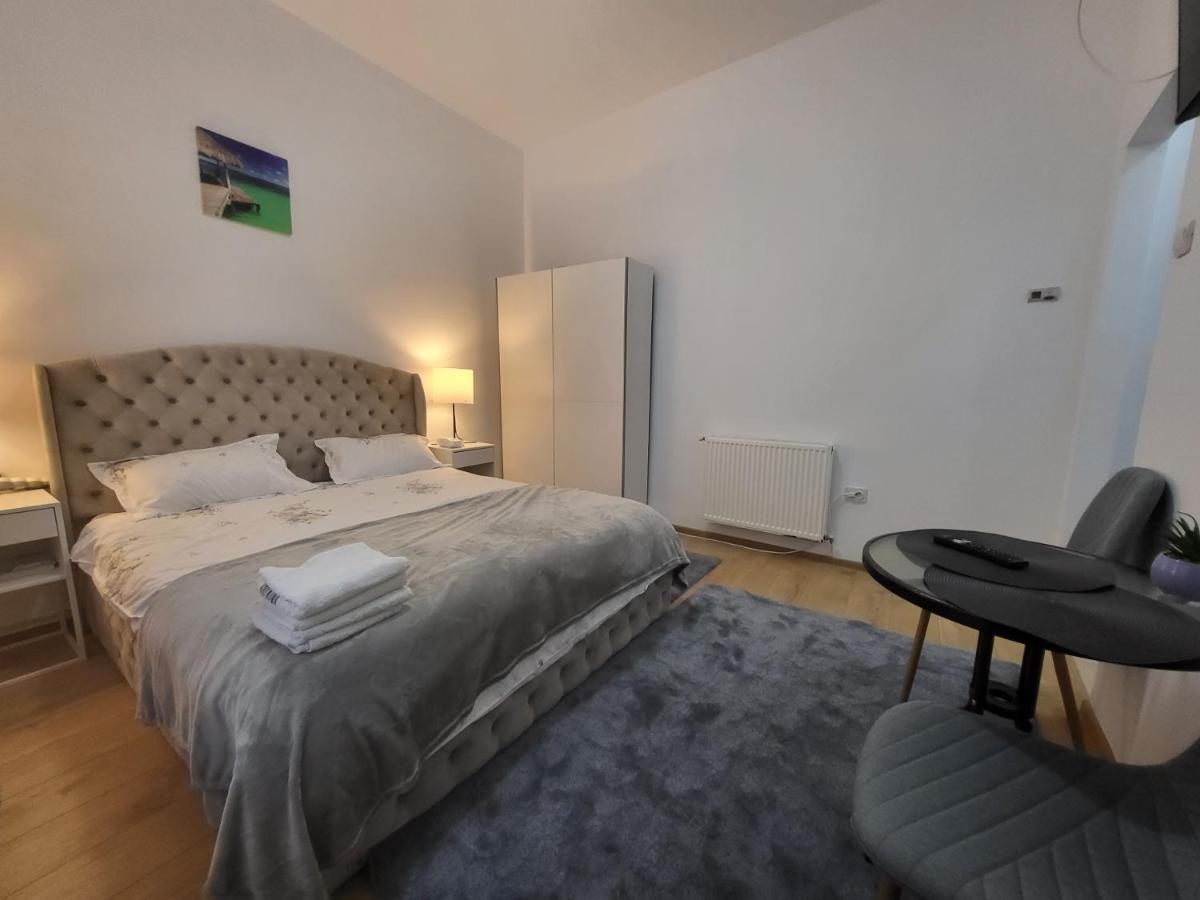 Апартаменти Carmen Housing 2 Бухарест Екстер'єр фото